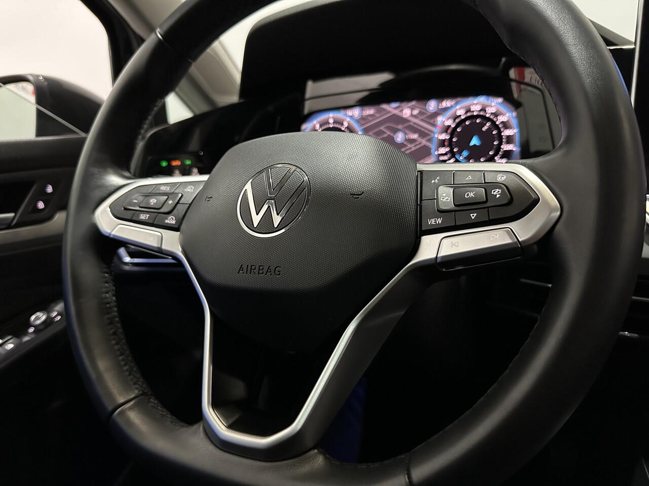 Volkswagen GOLF Variant 8.5 1.5 eTSI Life Business - Pano / Carplay / HUD