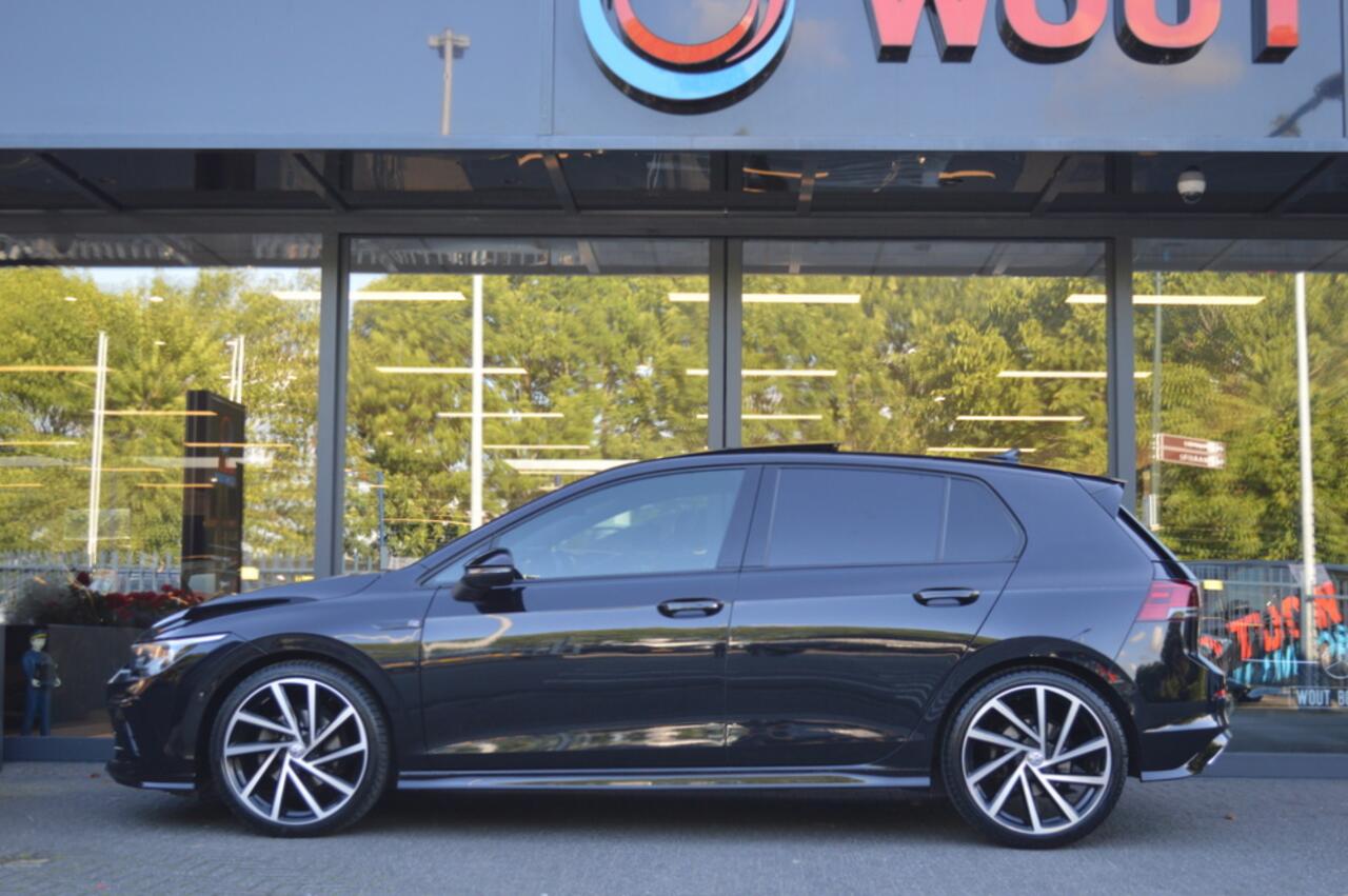 Volkswagen GOLF 1.5 eTSI R-Line DSG Led Panorama Virtual Sfeer Camera Harman/Kardon Pdc