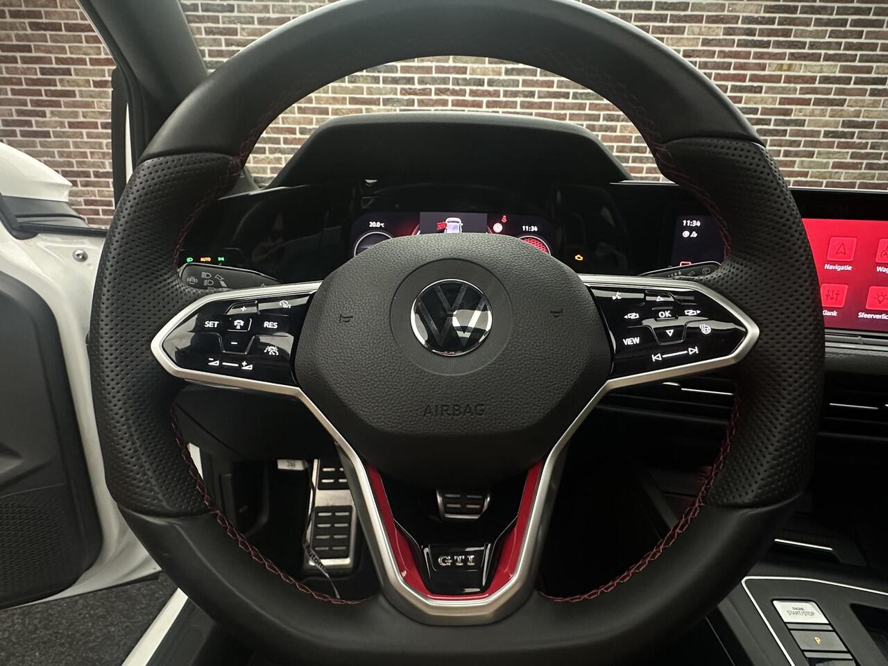 Volkswagen GOLF 2.0 TSI GTI Clubsport HeadUp Panorama Virtual IQ