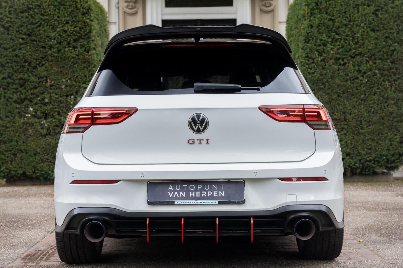 Volkswagen GOLF 2.0 TSI GTI CLUBSPORT PANO | SPER | CAMERA | MAXTON