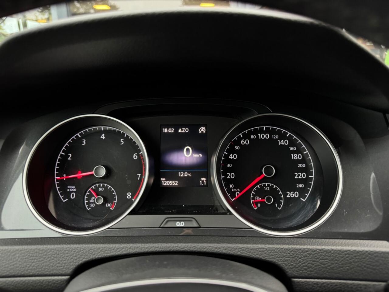 Volkswagen GOLF 1.0 TSI 110 pk Comfortline Business - Navi - Apple/Android - Adap. cruise