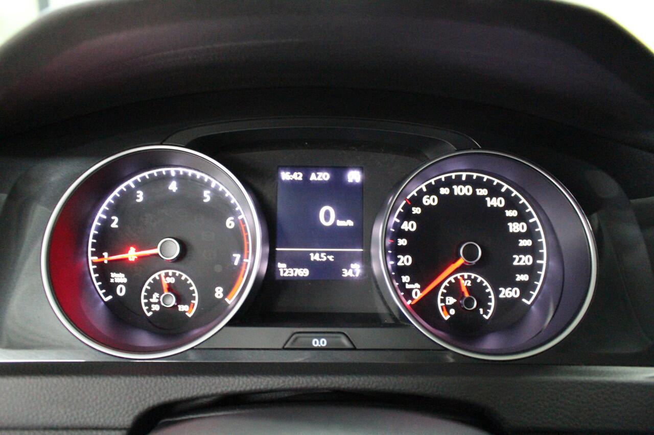 Volkswagen GOLF Variant 1.0 TSI Trendline Navigatie | Climate Control | Parkeersensoren voor en achter