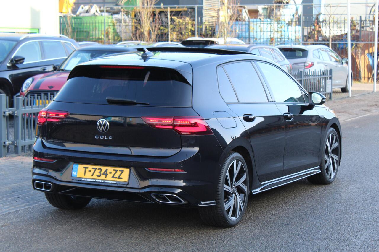 Volkswagen GOLF 1.5 eTSI R-Line Business | IQ/Dynamic light | Panoramadak | Rijklaar