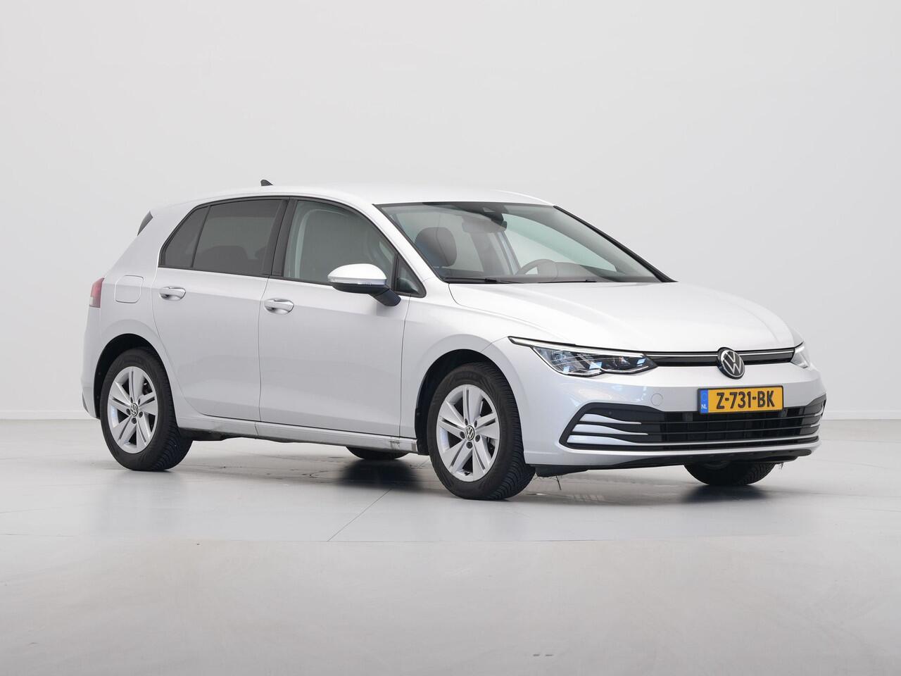 Volkswagen GOLF 1.0 eTSI 110pk DSG Life Business Navigatie Stoel/Stuurverwarming Massage Acc Pdc 65