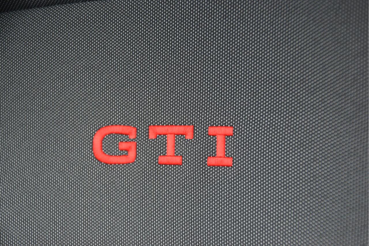 Volkswagen GOLF 2.0 TSI GTI LED | Carplay | DAB | Keyless | PDC