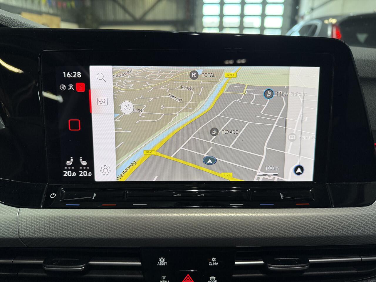 Volkswagen GOLF 1.5 TSI 150 pk Move // Led // CarPlay // Sfeer verlichting