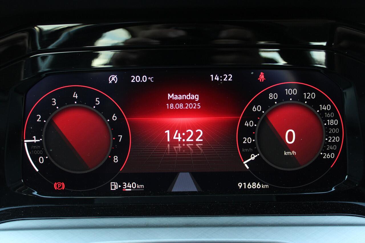 Volkswagen GOLF 1.0 TSI Life Led Adaptive-Cruise Vitual-Cockpit Trekhaak