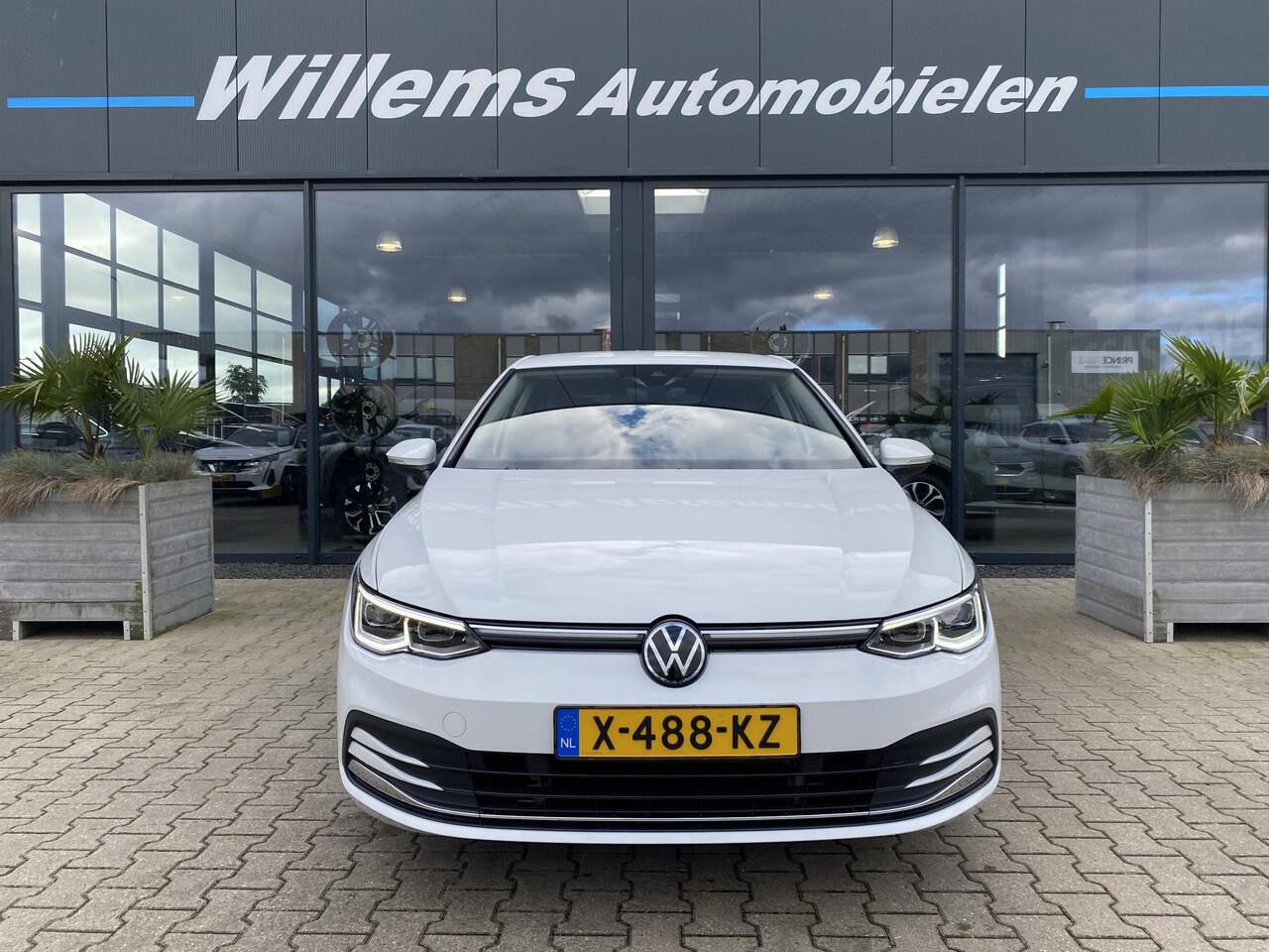 Volkswagen GOLF 1.4 eHybrid Style Adaptive Cruise Control, Camera & Massage Stoel