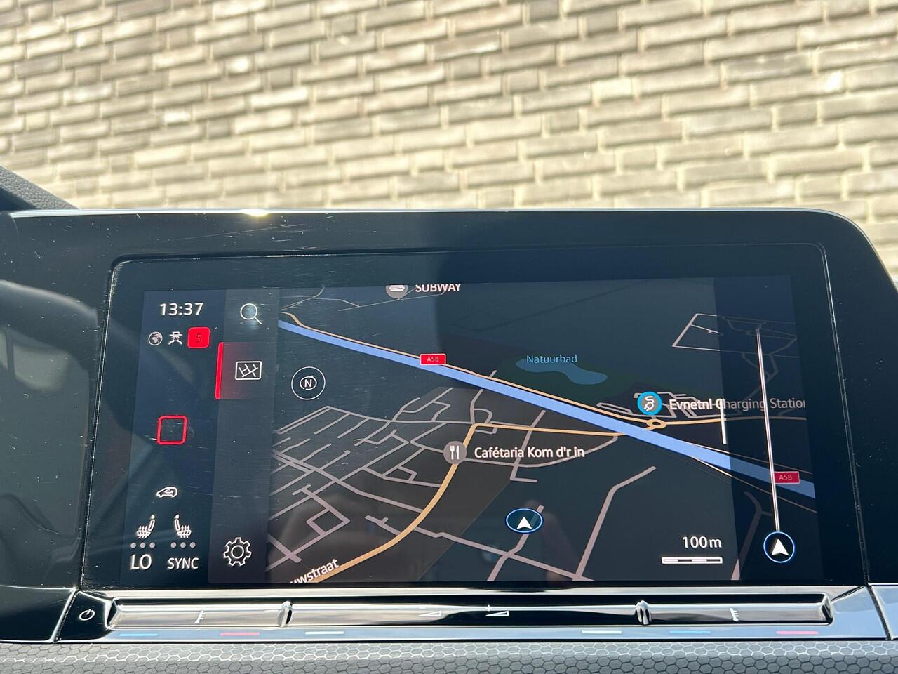 Volkswagen GOLF 1.4 eHybrid GTE l IQ Light l Stoel Verwarming l Adapt Cruise l Carplay