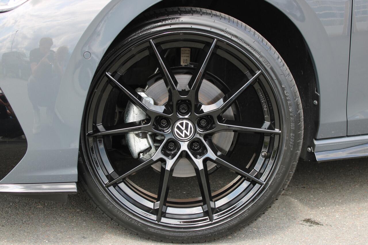 Volkswagen GOLF 1.5 eTSI R-line 150PK DSG |IQ.LIGHT|ACC|CAMERA|19'' VELGEN|DCC|