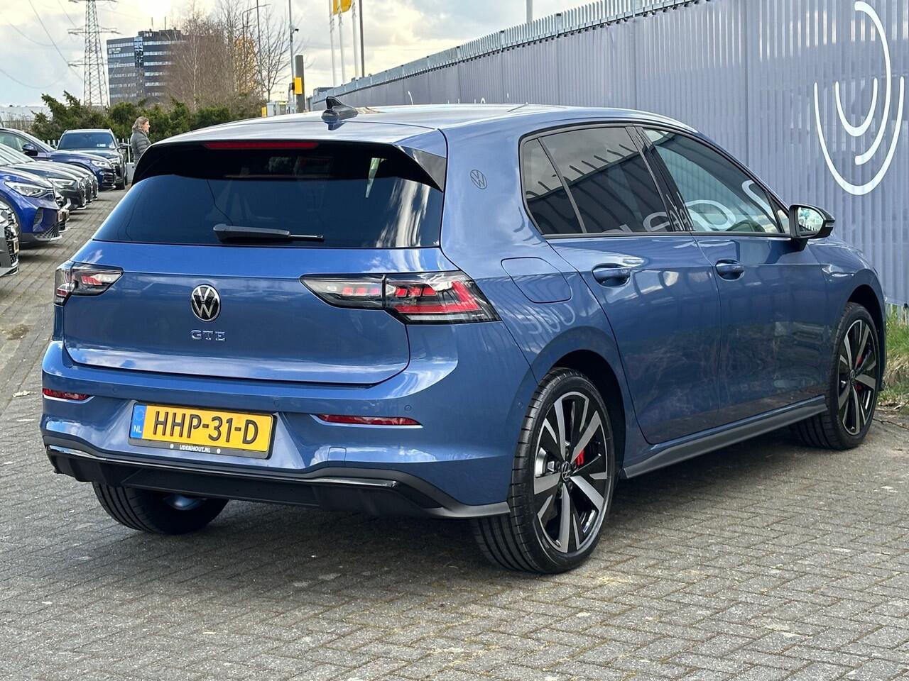 Volkswagen GOLF GTE 1.5 eHybrid 272pk DSG Panoramadak / Demonstratieauto