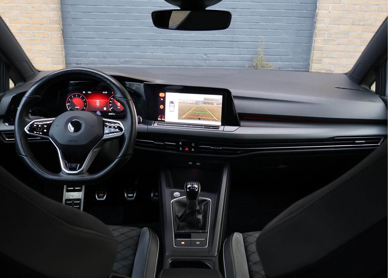 Volkswagen GOLF 8 1.5 TSI R-line 150PK | R-line | ACC | Carplay | Cam | Stoelverw. | Clima |