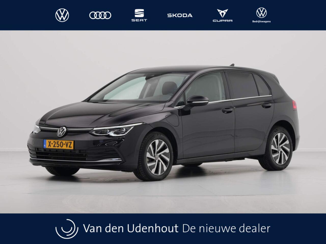 Volkswagen GOLF 1.4 eHybrid 204pk Style Navigatie Massage Camera Led 289