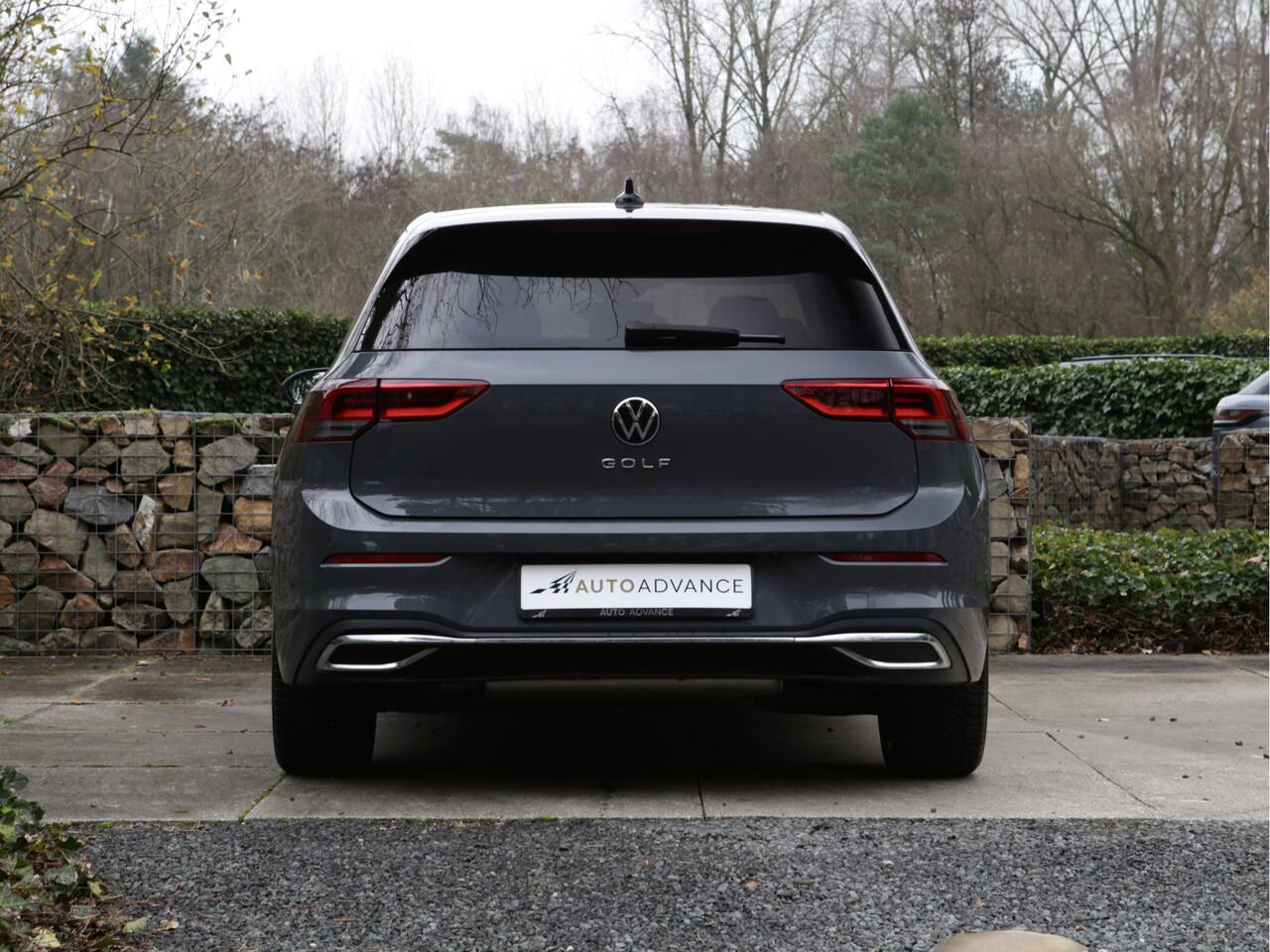 Volkswagen GOLF 1.5 eTSI Style