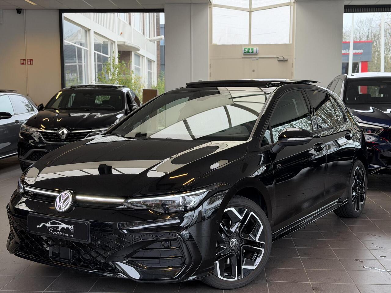 Volkswagen GOLF 1.5 R Line Pano / 360 / H&K / Trekhaak