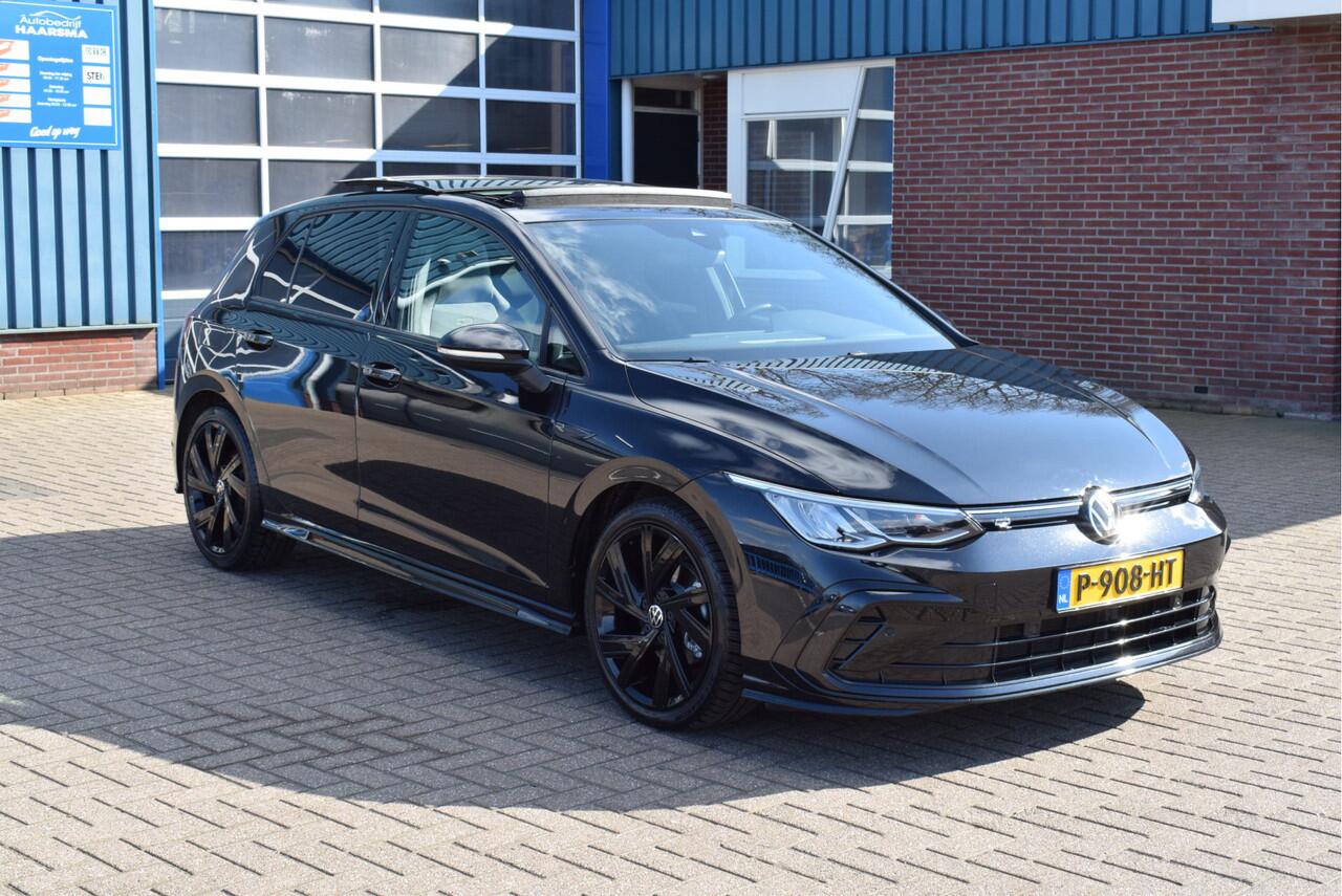 Volkswagen GOLF 1.5 eTSI R-Line Business+ Panoramadak Automaat