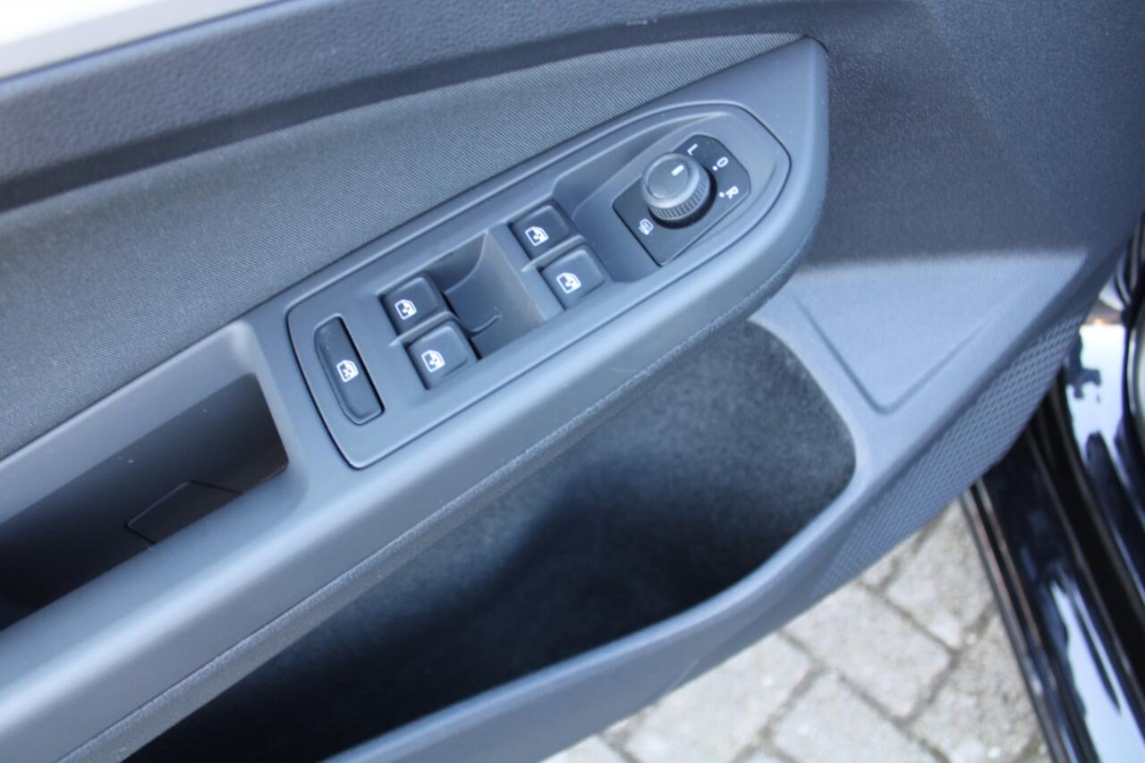 Volkswagen GOLF 1.0 TSI Golf