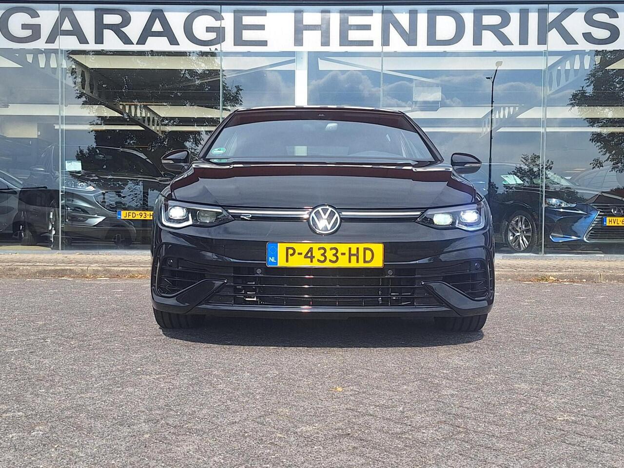 Volkswagen GOLF 2.0 TSI R 4Motion | NIEUWSTAAT | PANODAK | IQ LED | HARMAN KARDON |