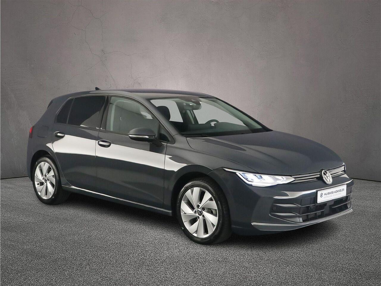 Volkswagen GOLF Life Edition 1.5 eTSI 115pk DSG Automaat Adaptive cruise control, Achteruitrijcamera, Stoelverwarming, Parkeersensoren, App connect, LED koplampen