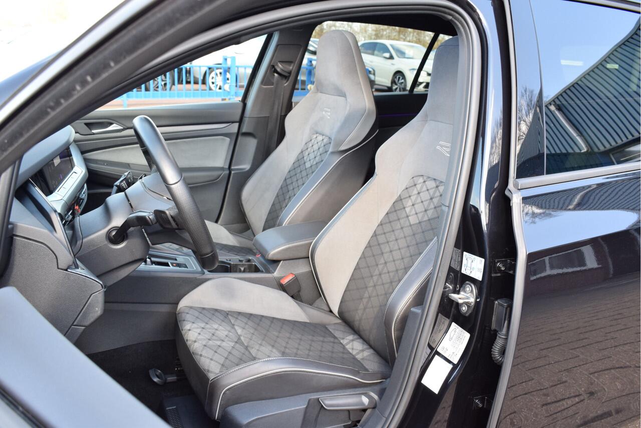 Volkswagen GOLF 1.5 eTSI R-Line Business+ Panoramadak Automaat