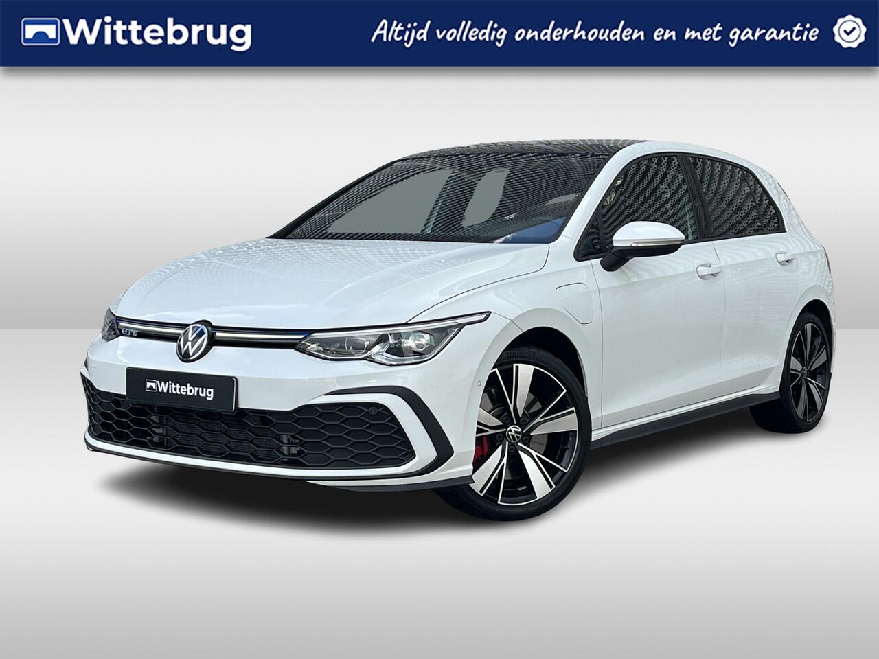 Volkswagen GOLF 1.4 eHybrid 245pk DSG GTE / Panoramadak / LED+ / Navigatie / Stuur & Stoelverwarming / Camera/ 18" LMV **