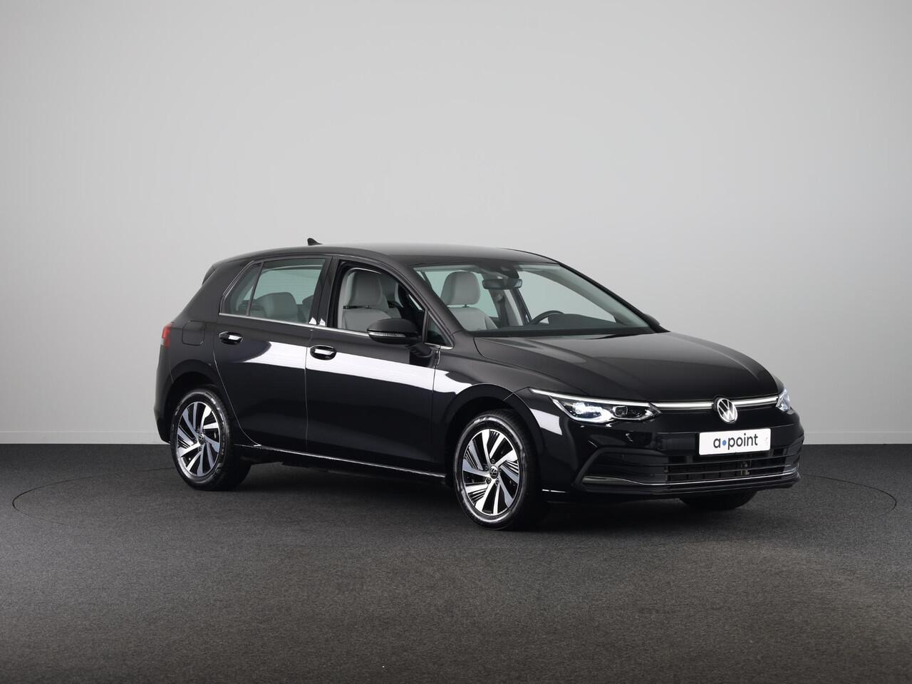 Volkswagen GOLF 1.4 eHybrid Style 204 pk Automaat (DSG) | Navigatie | Parkeersensoren | Autom. airco (3 zones) | Stoelverwarming | LED koplampen |