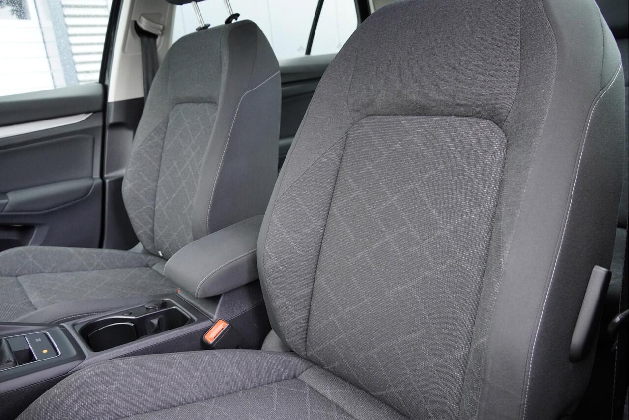 Volkswagen GOLF 1.0 TSI Life BJ2021 Lmv 16" | Led V+A | Pdc | Navi | App-Connect | Dashboard verlichting | Virtual cockpit | Climate control | Cruise control | Getint glas