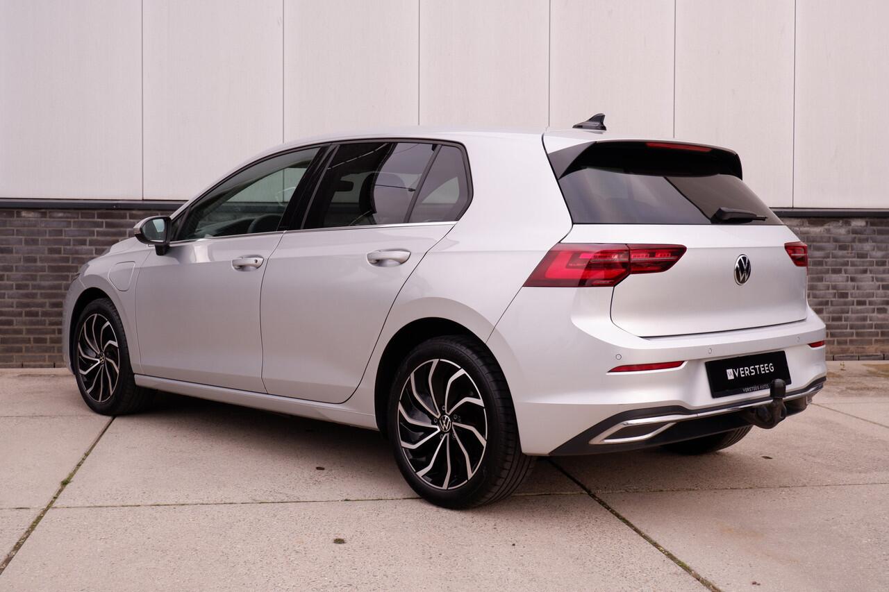 Volkswagen GOLF 1.4 eHybrid Style PHEV | Elek. Trekhaak | IQ-Light | Carplay | Memory | Navi | Sfeerverlichting