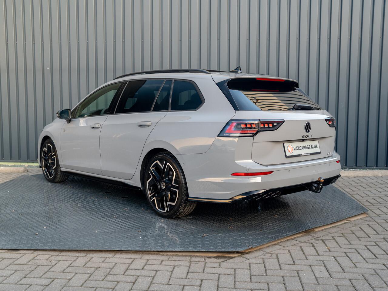 Volkswagen GOLF Variant 1.5 eTSI R-Line Edition | Pano | Trekhaak wegkl. | IQ Light | Head Up | Elk. A-klep | Prijs Rijklaar!!