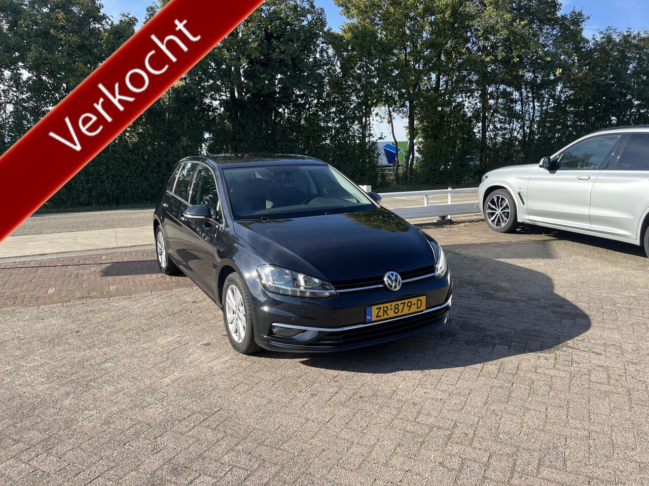 Volkswagen GOLF 1.0 TSI Comfortline Business STOELVERWARMING MASSAGESTOELEN CARPLAY