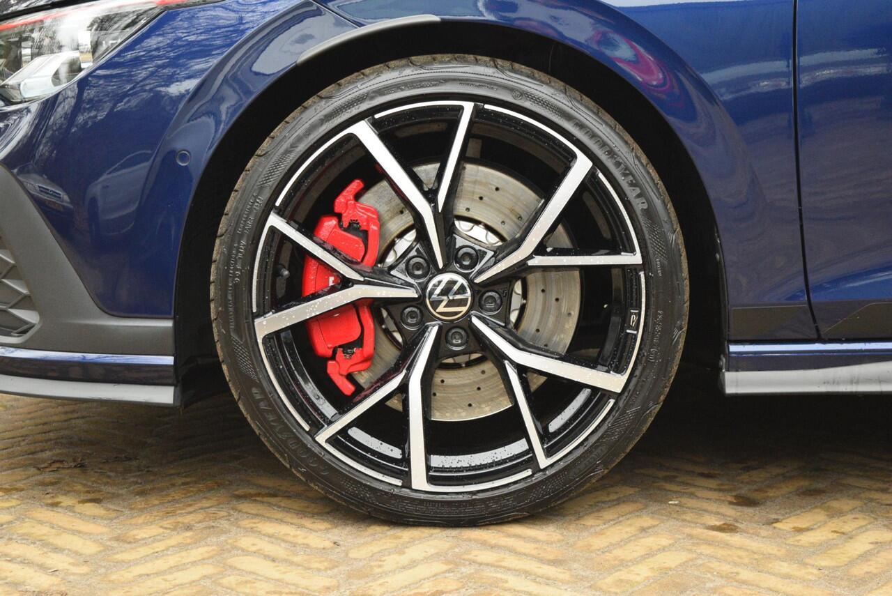 Volkswagen GOLF 2.0 TSI GTI Clubsport | Panoramakdak | IQLight | Camera