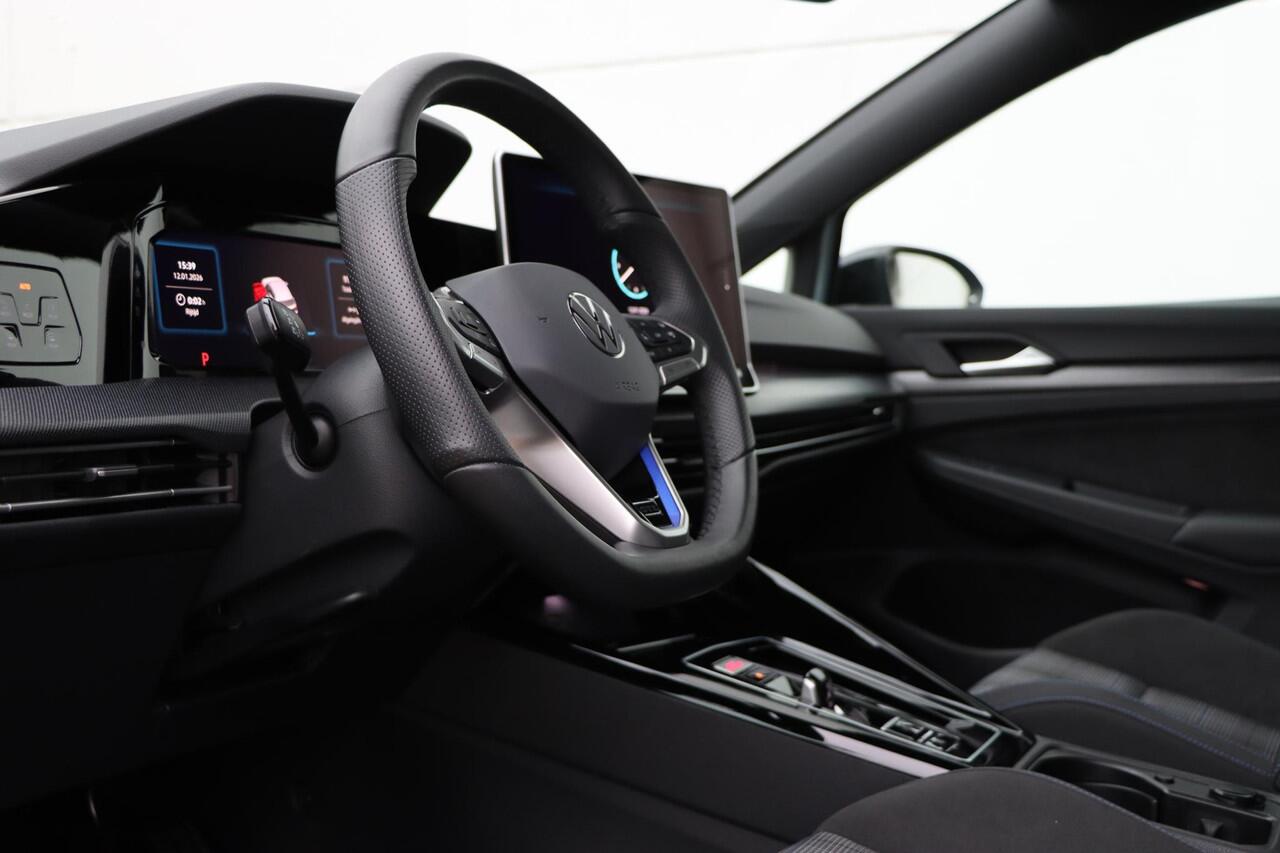 Volkswagen GOLF 1.5 eHybrid GTE 272pk DSG6 | Winterpakket | HUD