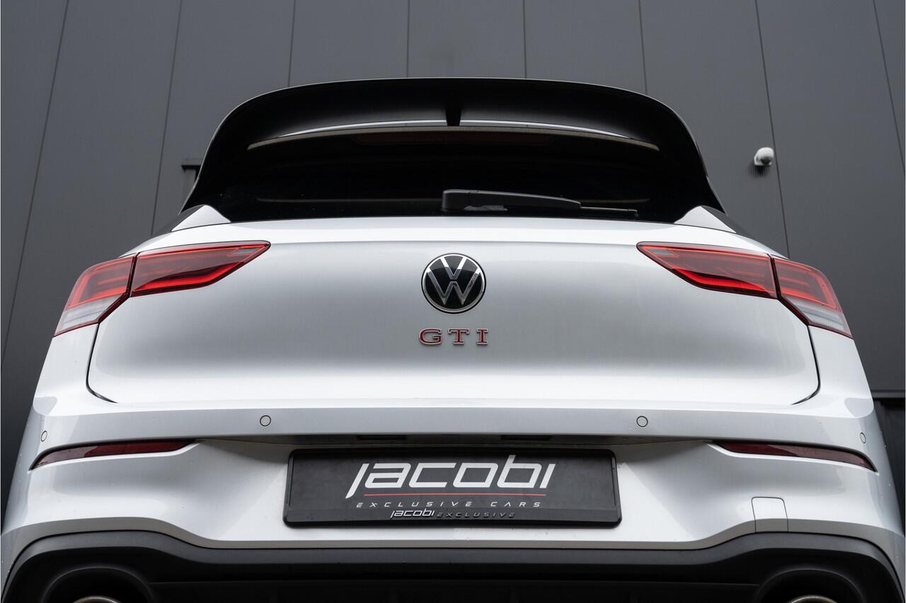 Volkswagen GOLF 8 2.0 TSI GTI Clubsport 300PK | Pano | Keyless | IQ Light | Nardo | Camera | Lane & Side Assis | ACC | DCC | Sound