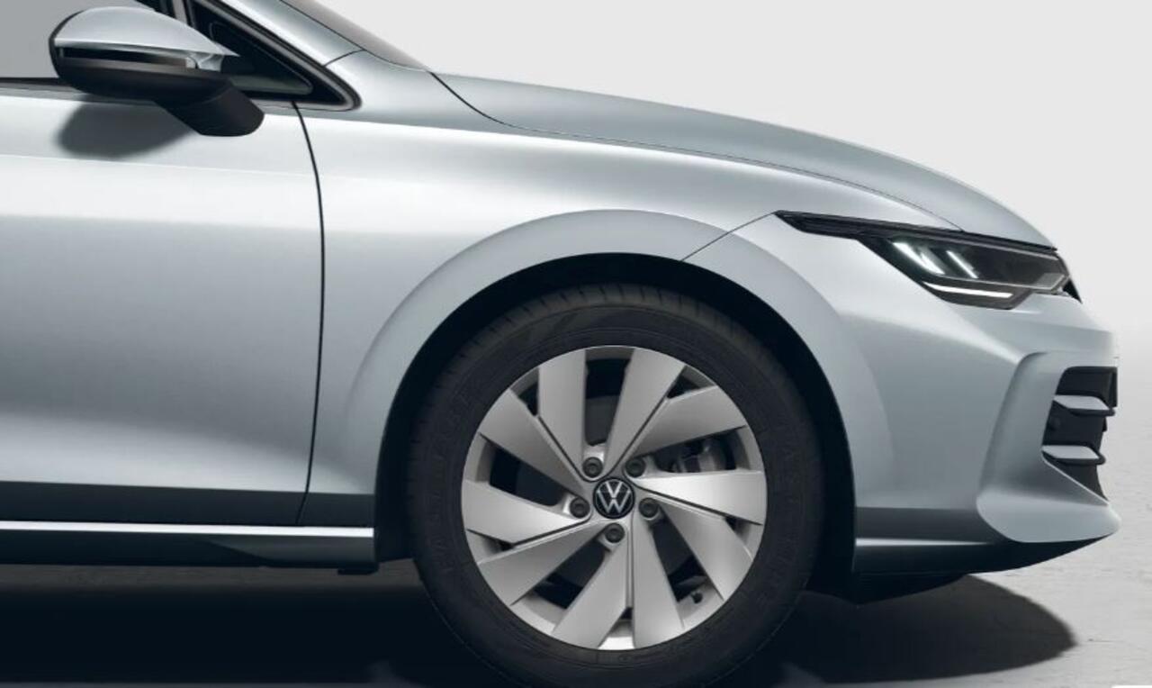 Volkswagen GOLF 1.5 eHybrid Life Edition !!!Profiteer ook van 2.000 euro inruilpremie!!!