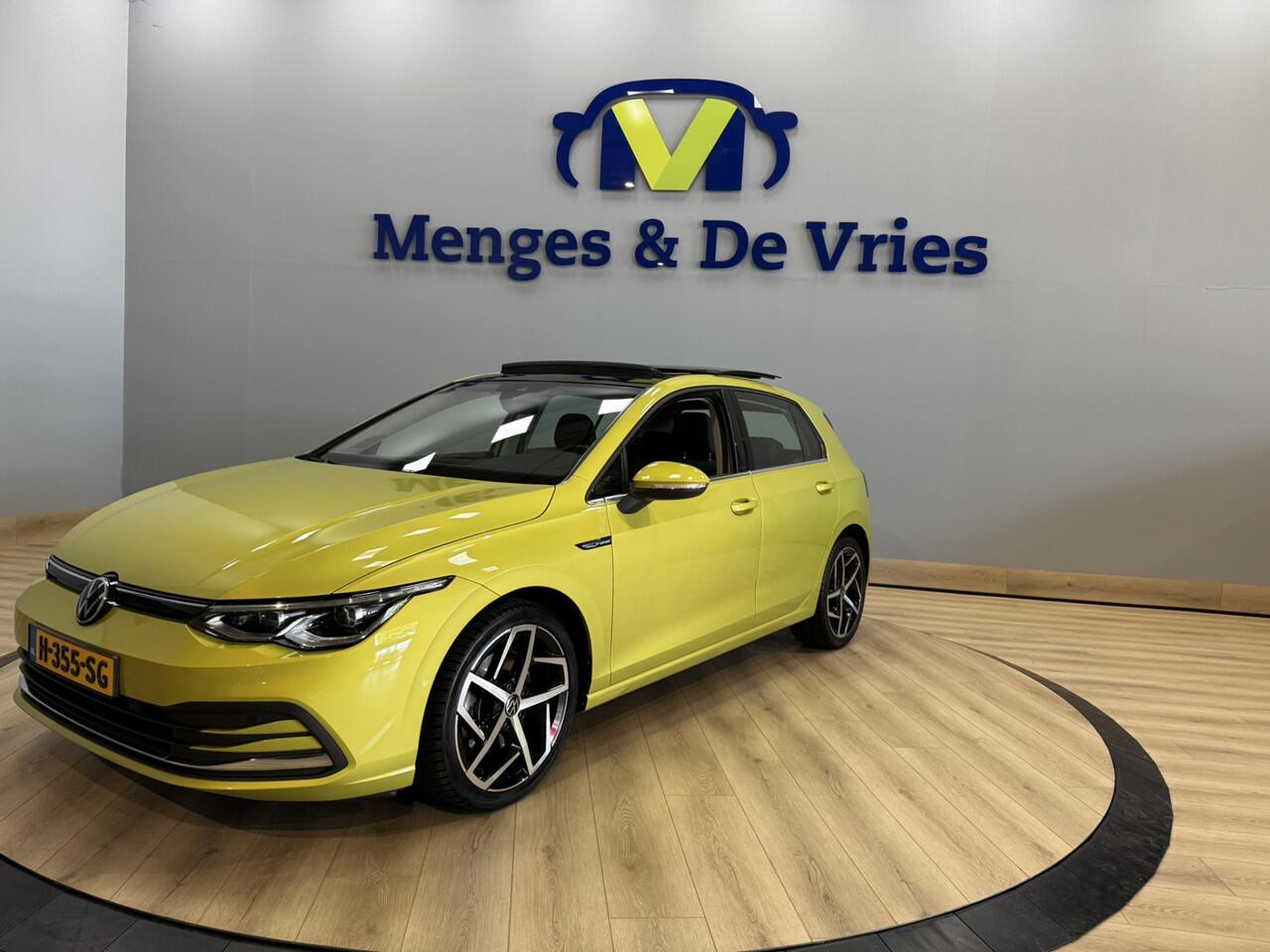 Volkswagen GOLF 1.5 eTSI Style Airco ECC | IQ LED Light | Panorama | Sfeer | Massage | Apple Carplay | Memory | Stuur verwarming | Adaptive Cruise | Isofix | NAP |