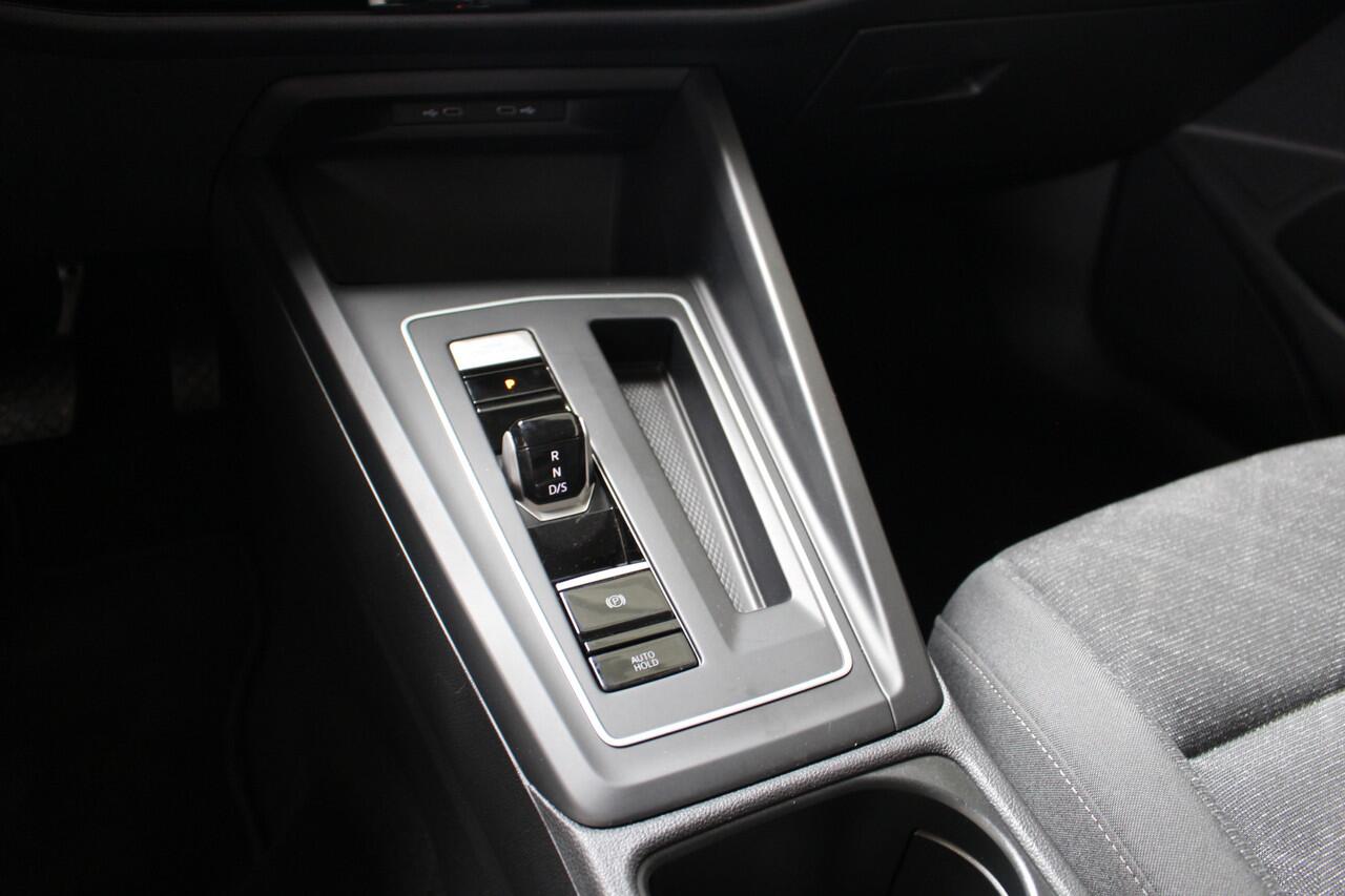 Volkswagen GOLF Variant 1.5 eTSI Life Business Navigatie | Climate Control | Lichtmetalen velgen | Stoelverwarming