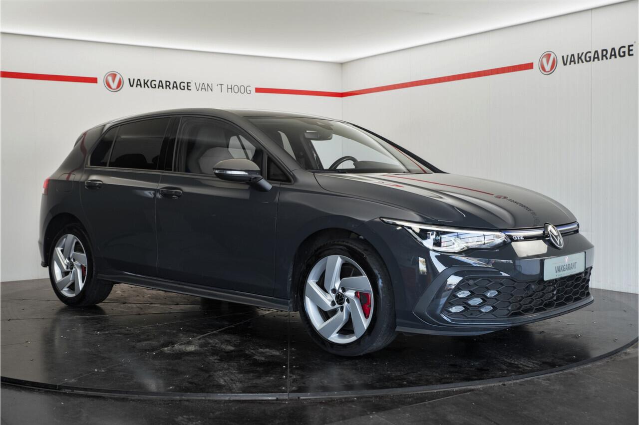 Volkswagen GOLF 1.4 GTE IQ-Licht ACC Applecarplay Mistlampen voorzijde Sfeerverlichting