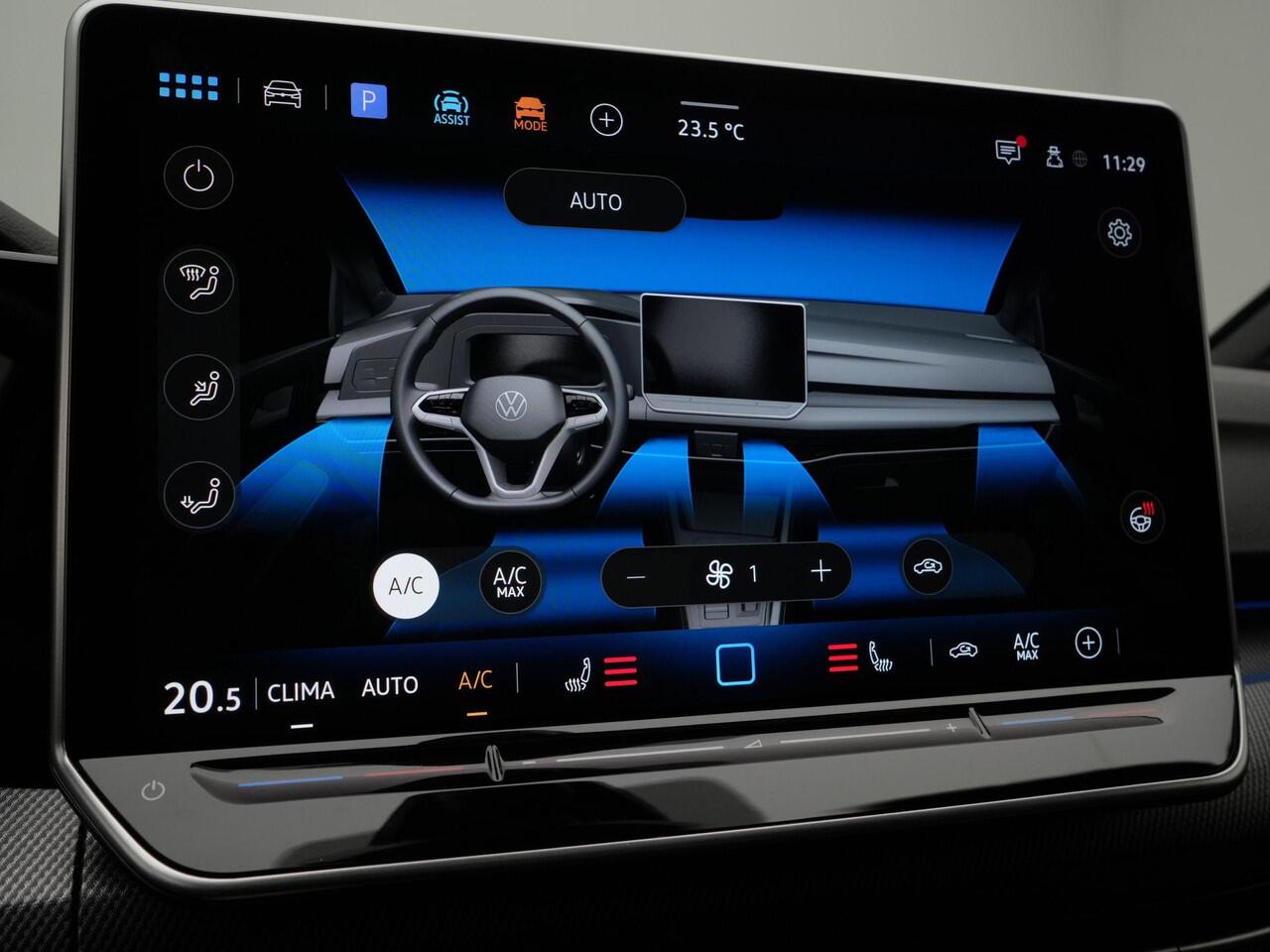 Volkswagen GOLF 1.5 eTSI 150 pk DSG R-Line Edition | Panoramadak | IQ Light | Stoel-/stuurverwarming | Adaptive Cruise | 18 inch