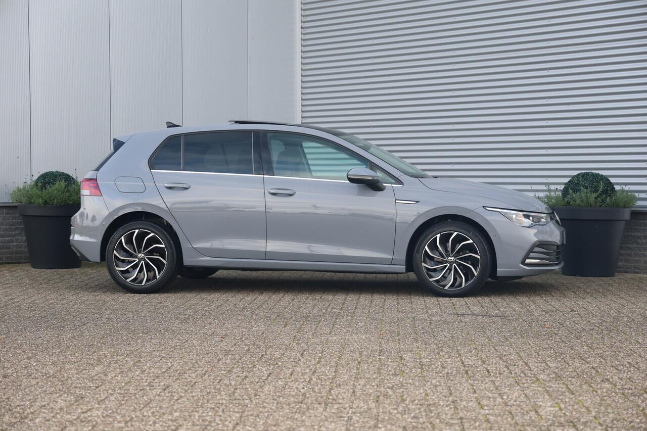 Volkswagen GOLF 1.5 TSI Style NAP|Pano|Camera|Keyless|Sfeerv|Led