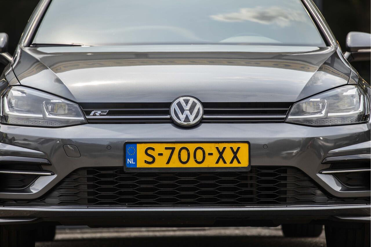 Volkswagen GOLF 1.5 TSI Highline Business R