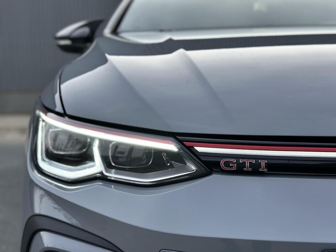 Volkswagen GOLF 2.0 TSI GTI NARO IQ LIGHT HARMAN KARDON