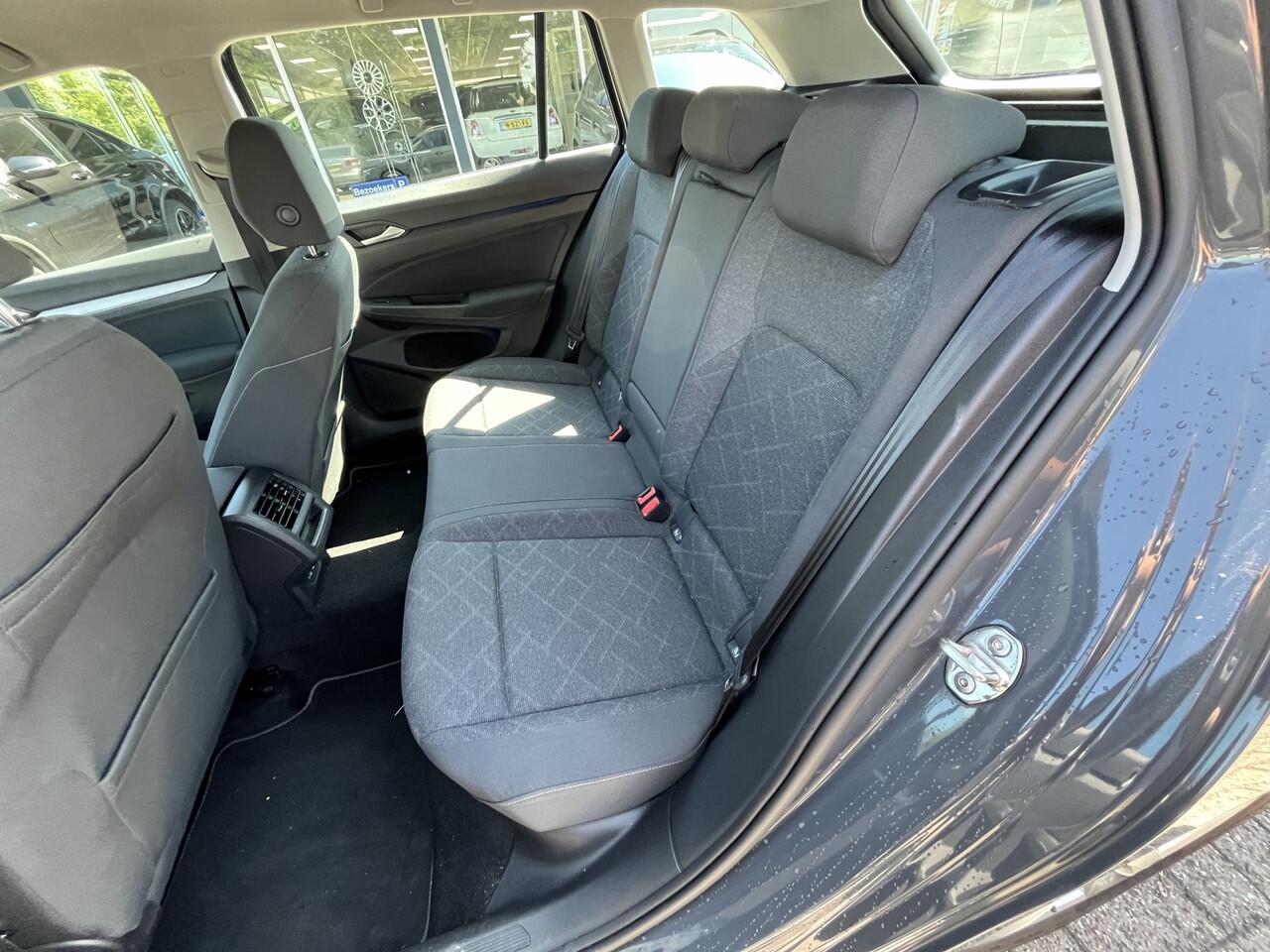 Volkswagen GOLF Variant 1.0 eTSI Life Navi Cruise Lmv Pdc Acamera Nap