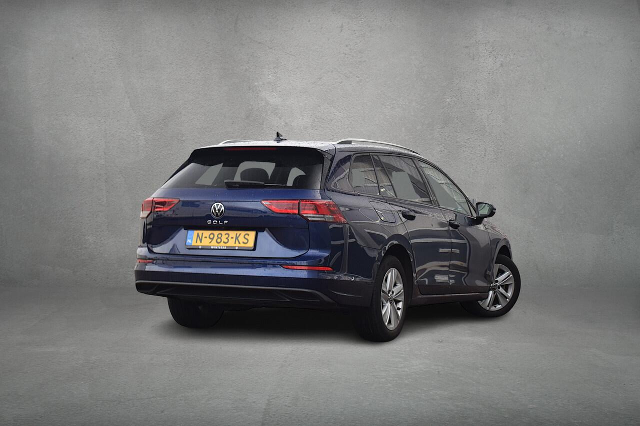 Volkswagen GOLF Variant 1.0 TSI Life Business | Apple CarPlay | Stuur- en Stoelverw. | Camera