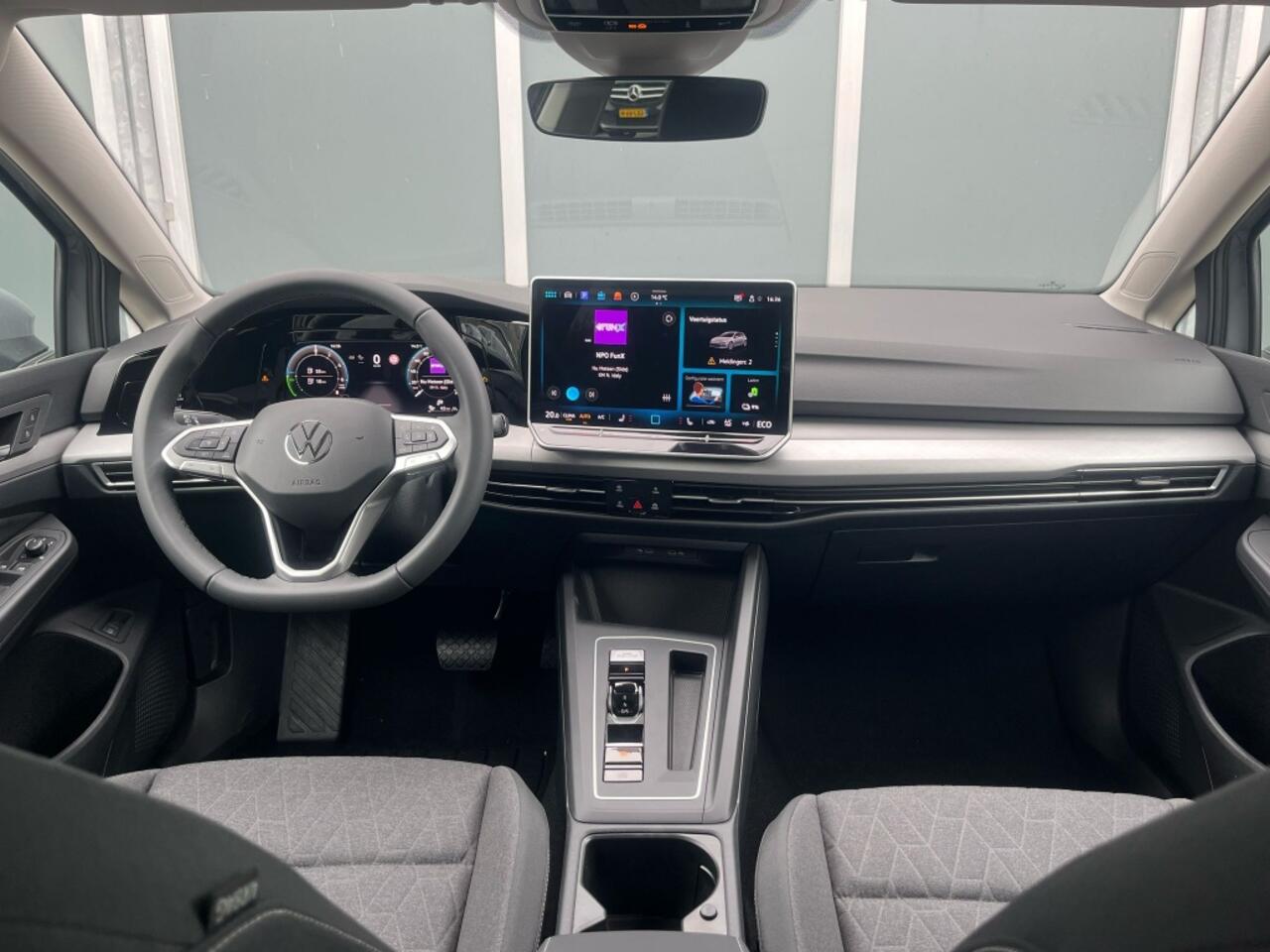 Volkswagen GOLF 1.5 TSI eHybrid 204pk Life Edition | New model | LED Plus | Came