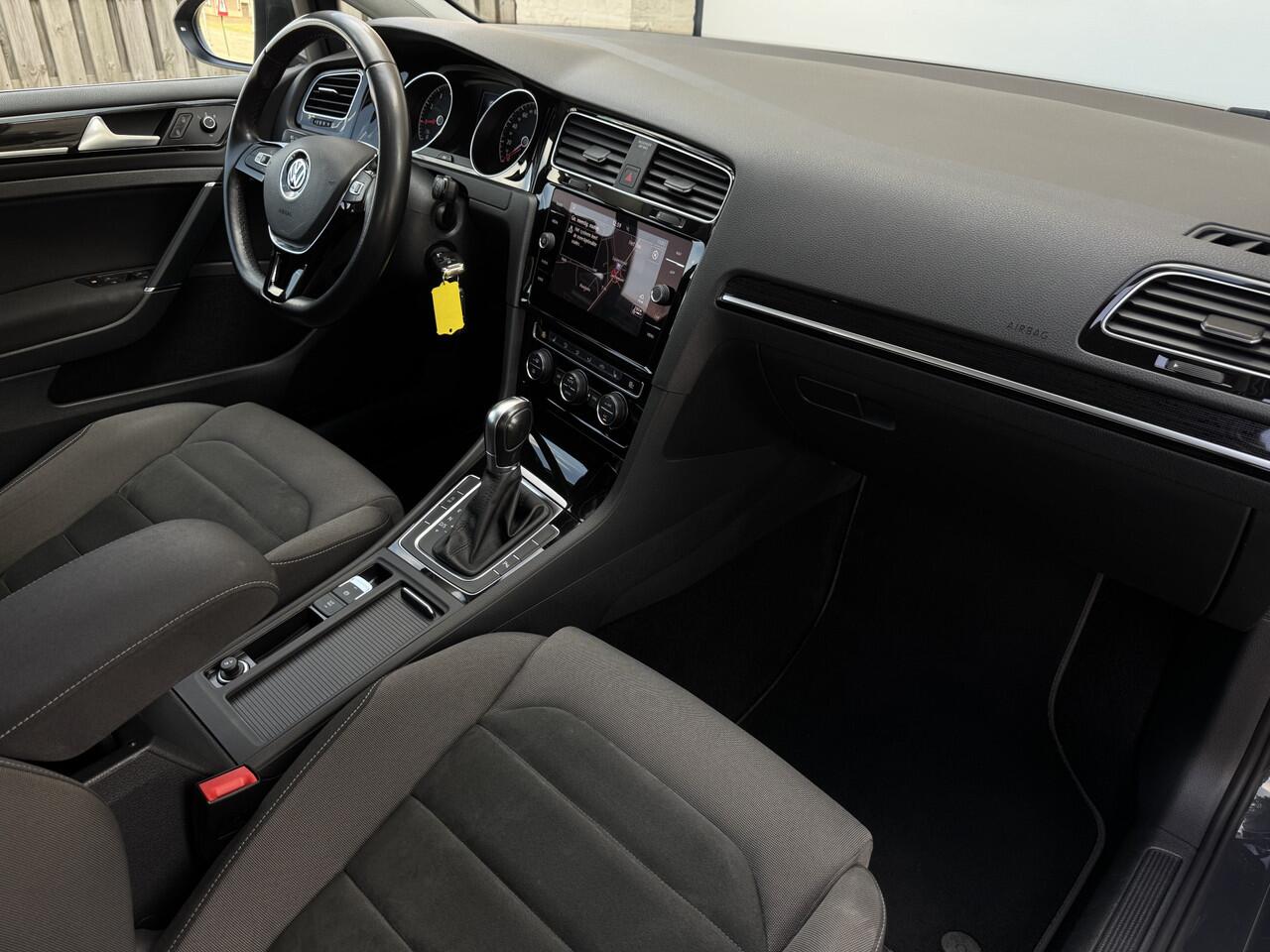 Volkswagen GOLF Variant 1.5 TSI DSG Highline Clima Navi Sportstoelen Led 17" Pdc DealerOnderhouden