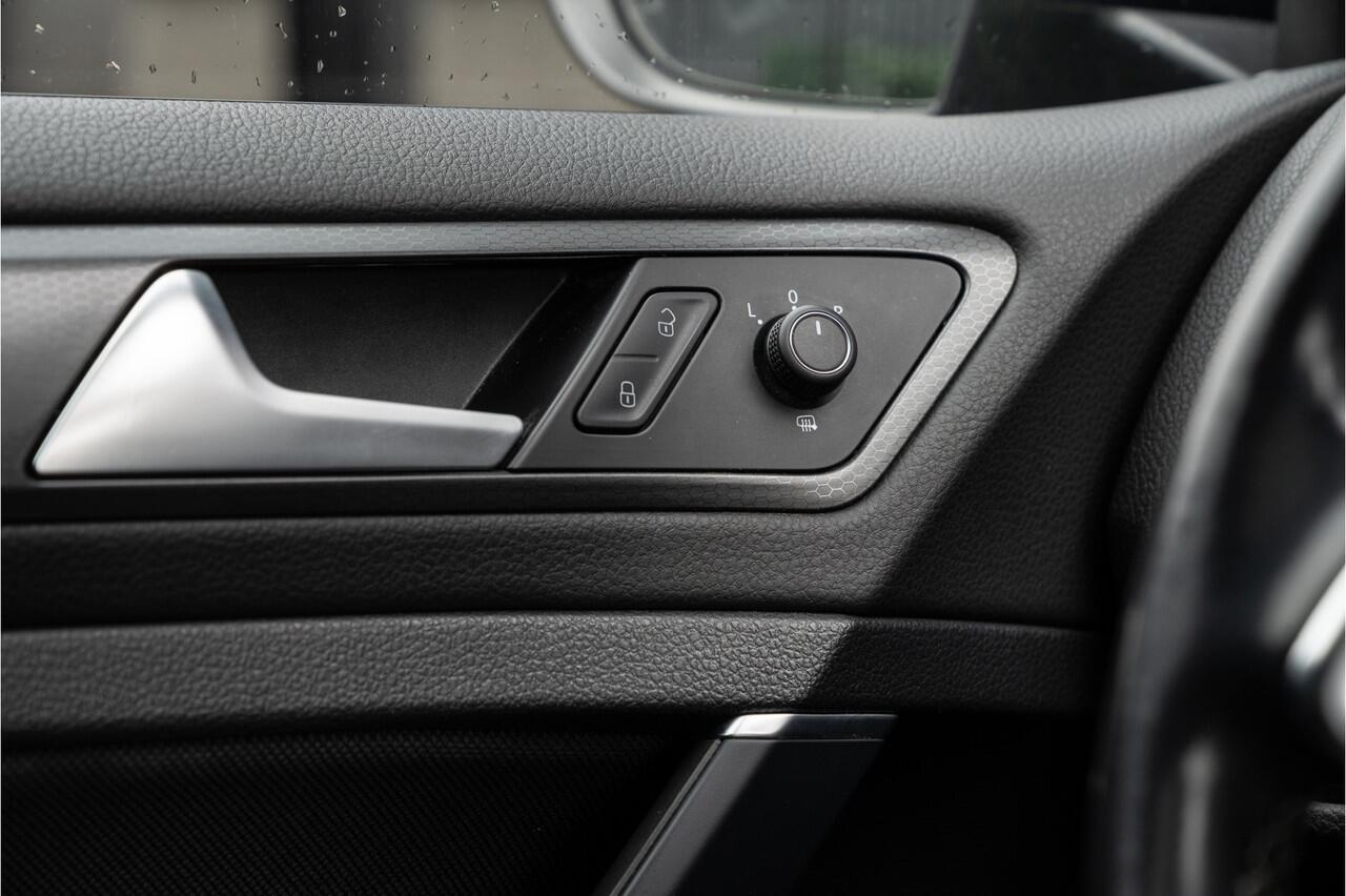 Volkswagen GOLF 2.0 TDI GTD | Virtual | Sport & Sound | Camera | Lane & Side Assis | Front Assis | ACC | D