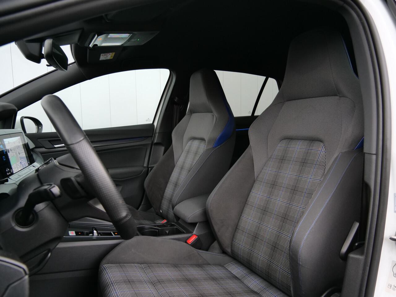 Volkswagen GOLF 1.4 eHybrid 204pk GTE Automaat Stoelverwarming / Apple Carplay / Adapative cruise