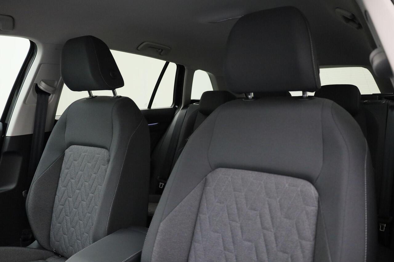 Volkswagen GOLF 1.5TSI/116PK Life Edition · NIEUW MODEL · Navigatie · Apple/Android carplay · Parkeersensoren · Garantie tot juni 2026 of 100.000km.