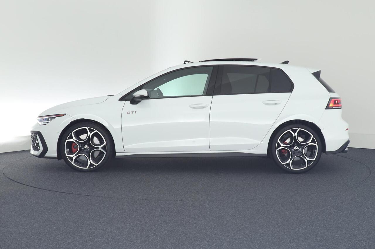 Volkswagen GOLF 8.5 2.0 TSI 265pk GTI 360Camera Panoramadak Keyless Stoelverwarming Virtual Cockpit Navigatie