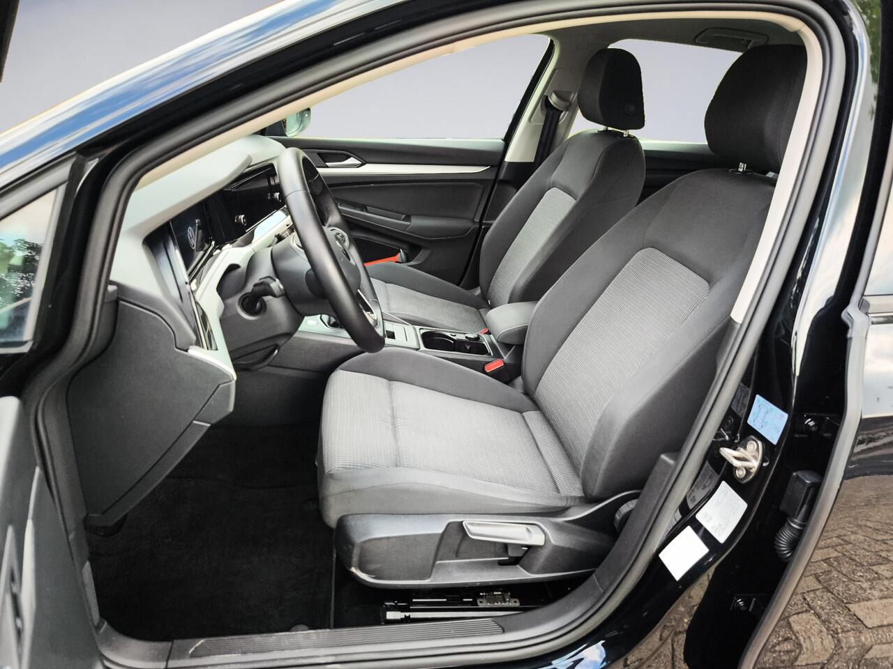 Volkswagen GOLF 1.0 TSI Golf 1e-Eig. & Dealer-Onderh. BOVAG-Garantie. NL-Auto.